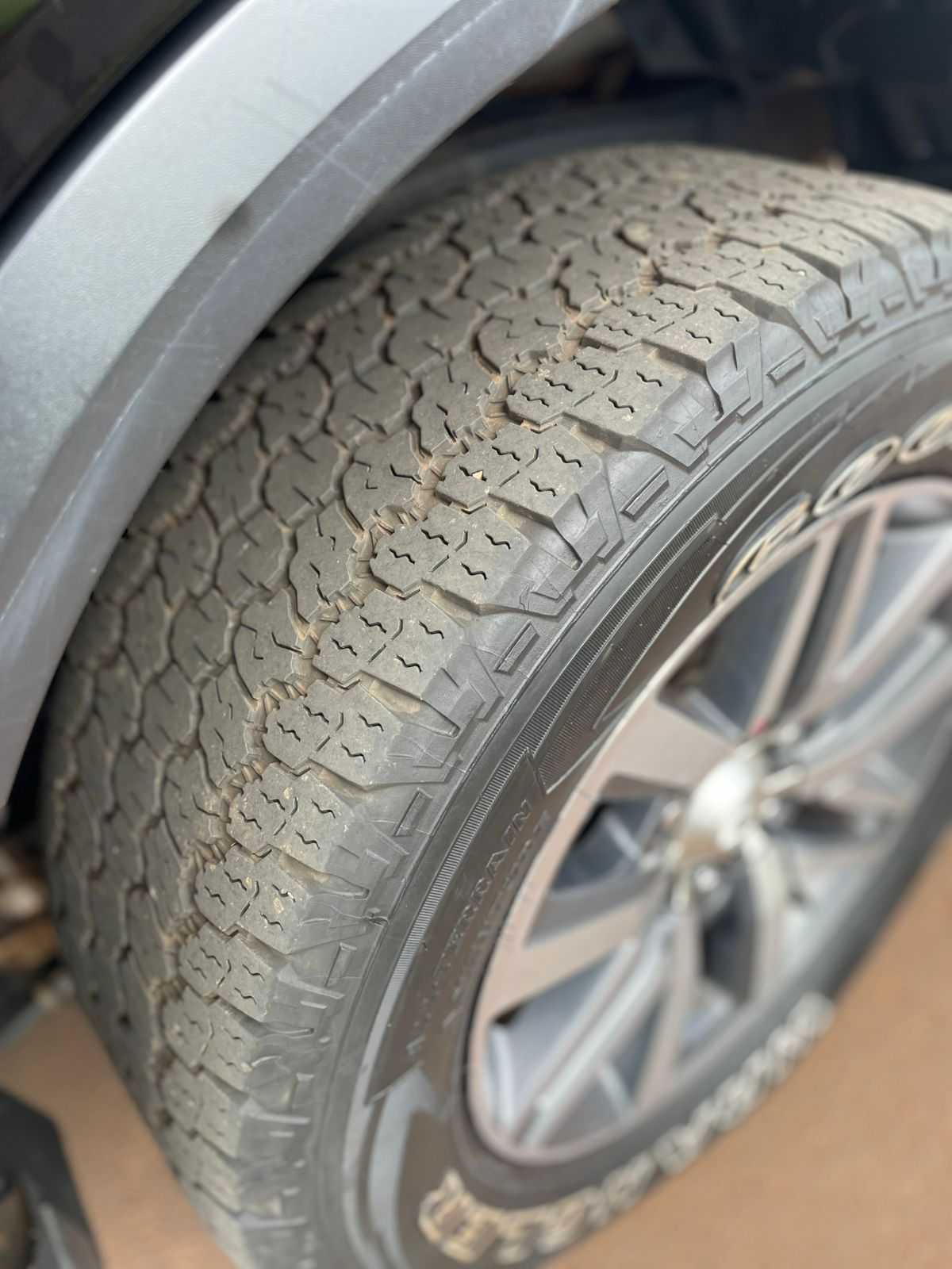 TOYOTA Hilux SW4 SRX D4-D 2.8TDi 16v 4x4 2019 - miniatura 2