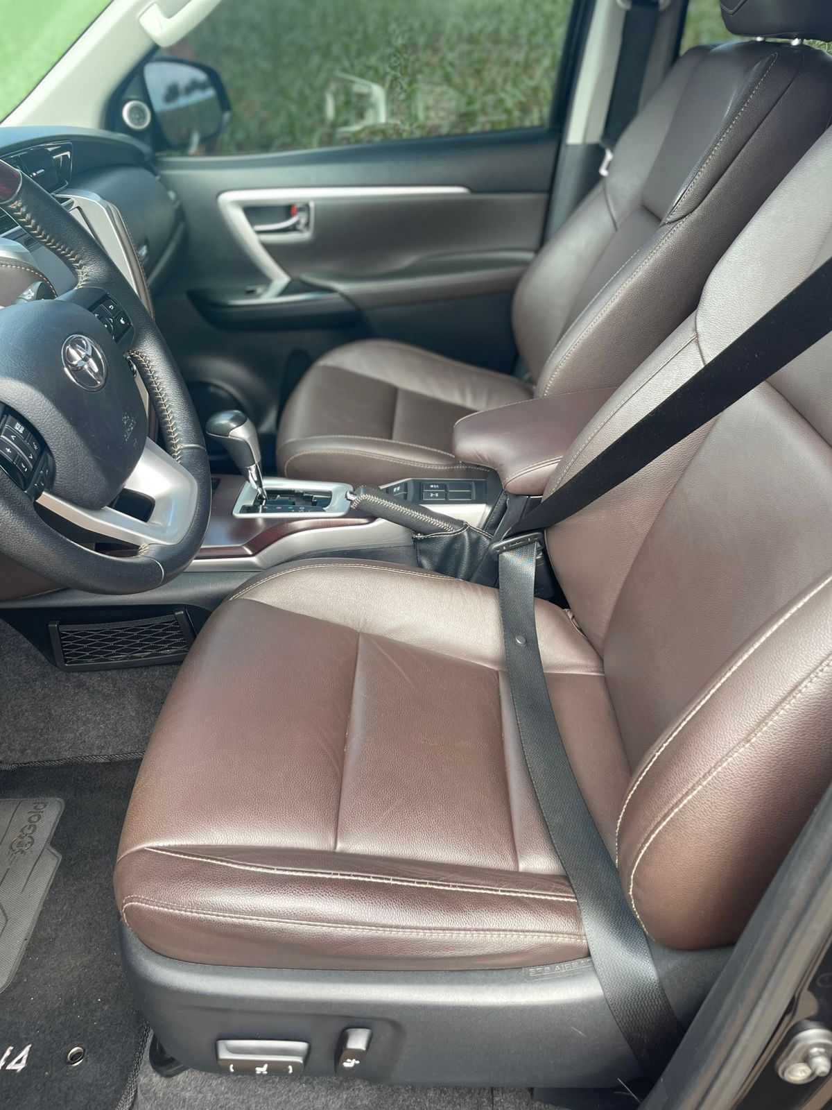 TOYOTA Hilux SW4 SRX D4-D 2.8TDi 16v 4x4 2019 - miniatura 5