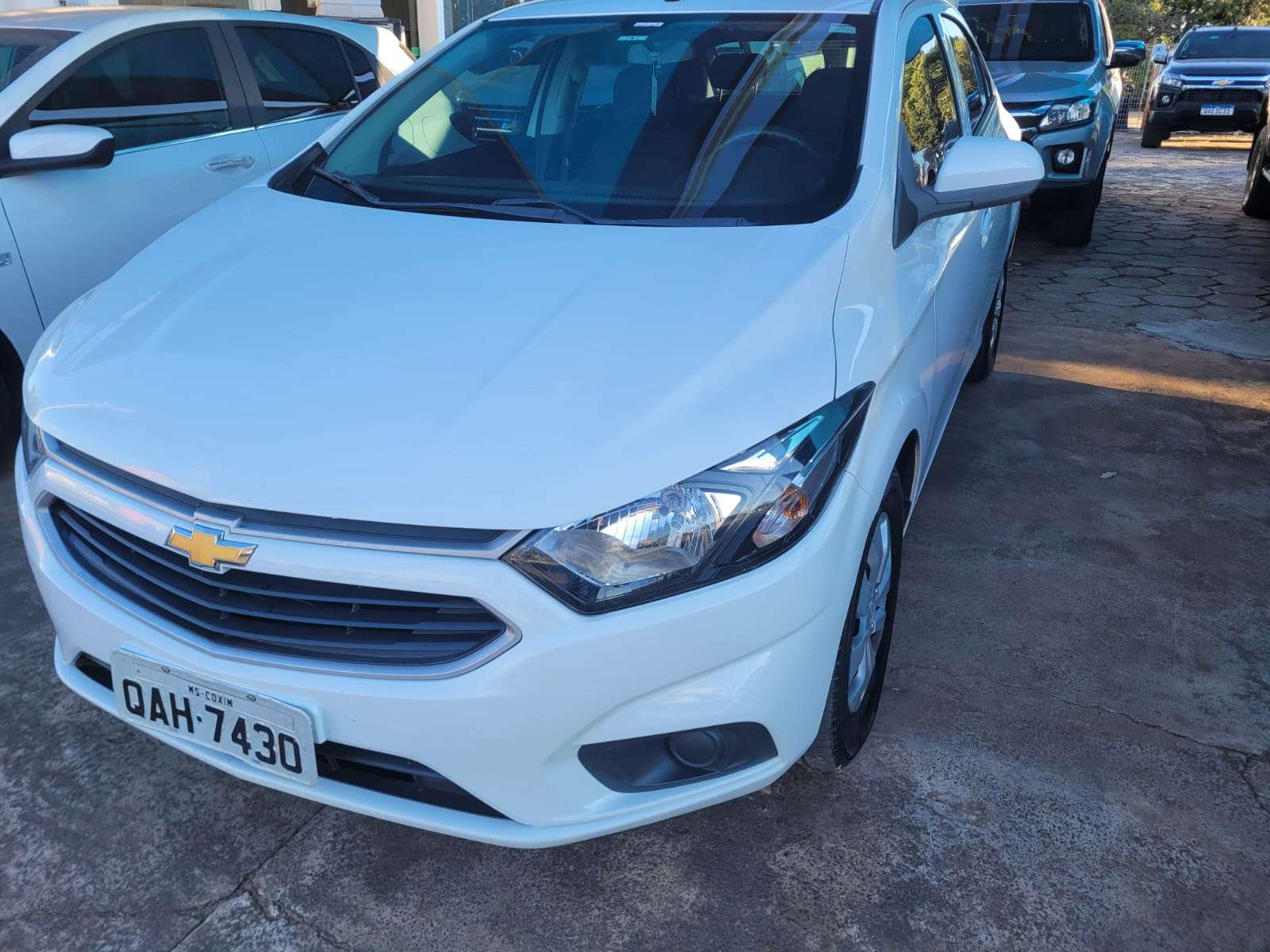 CHEVROLET Onix LT 1.4 2016