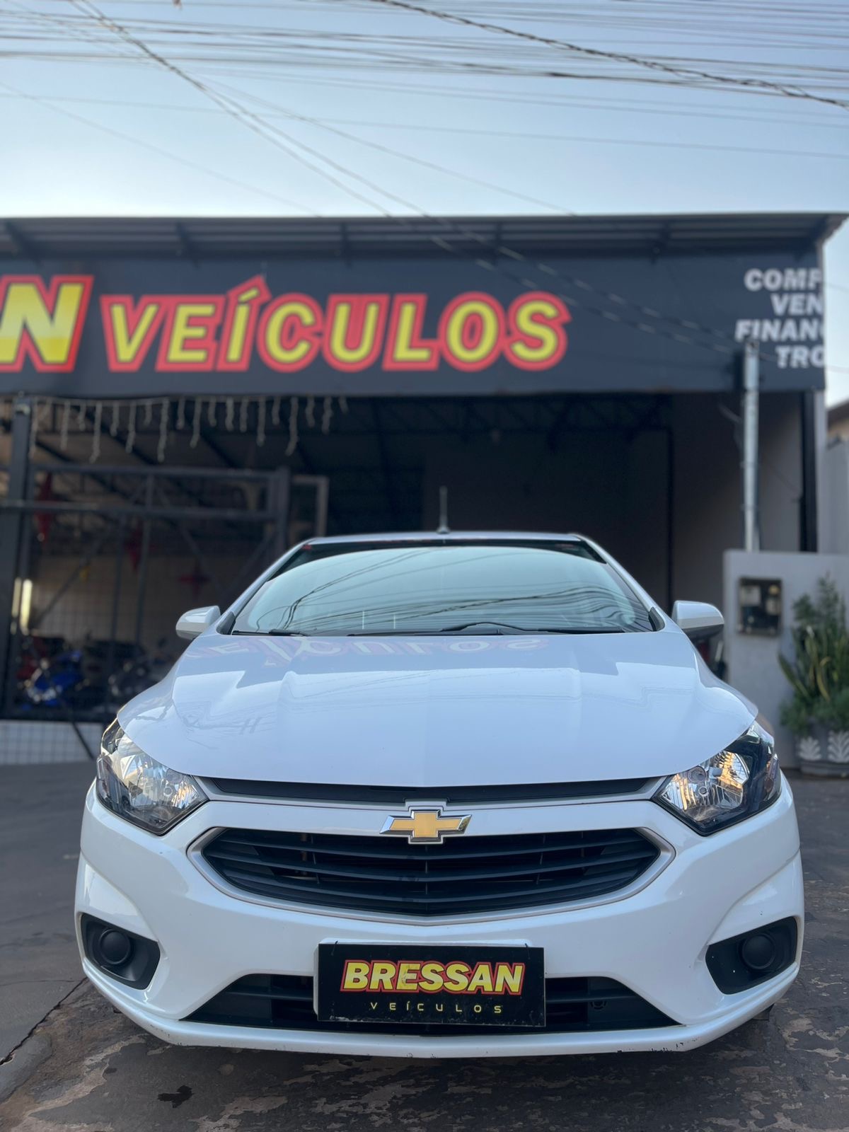 CHEVROLET Onix LT 1.0 2018