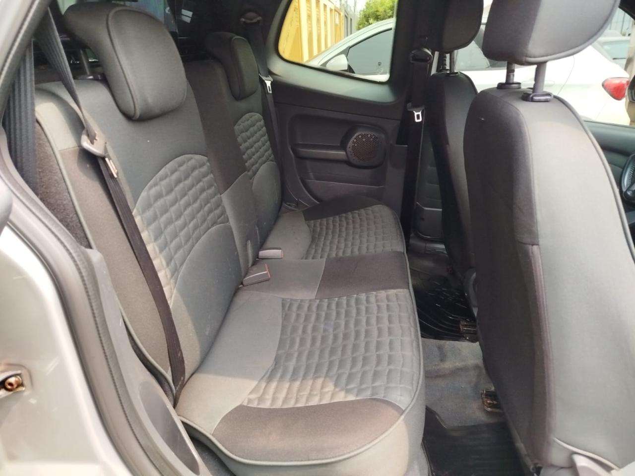 FIAT Strada Adventure 1.8 C.D. 2018 - miniatura 3