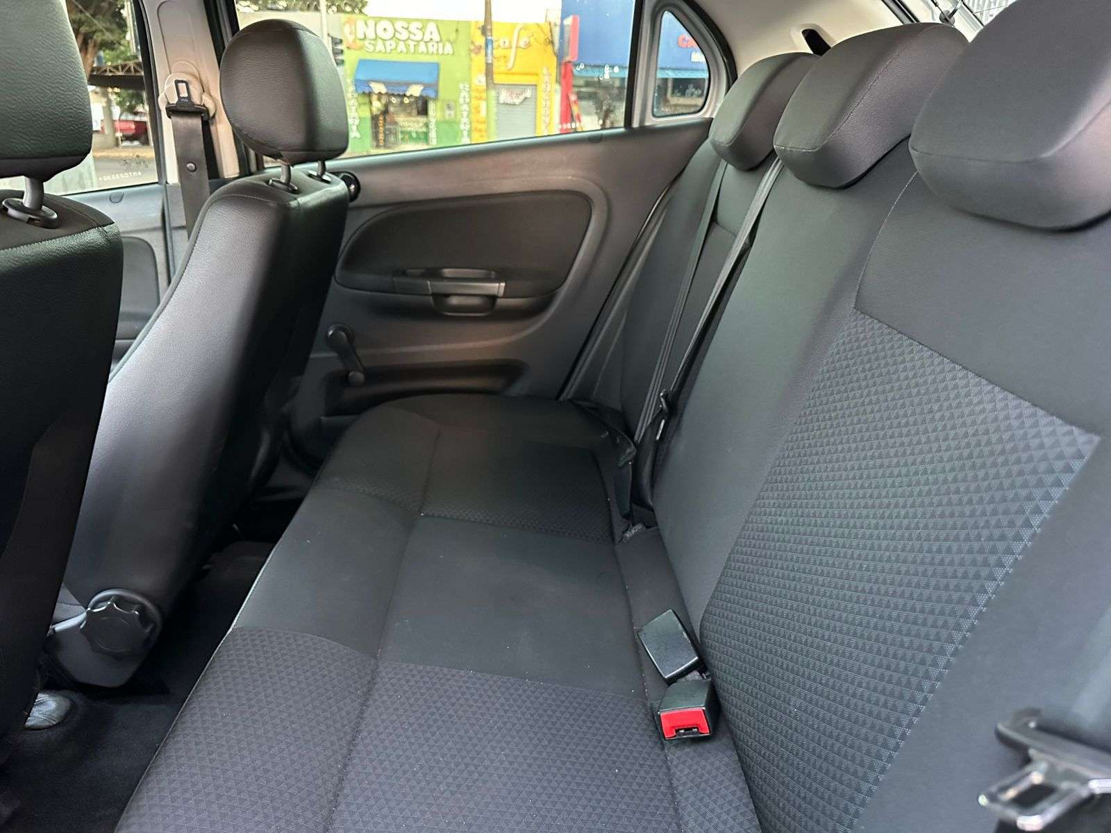 VOLKSWAGEN Gol 1.0 12v 4p. 2021 - miniatura 6