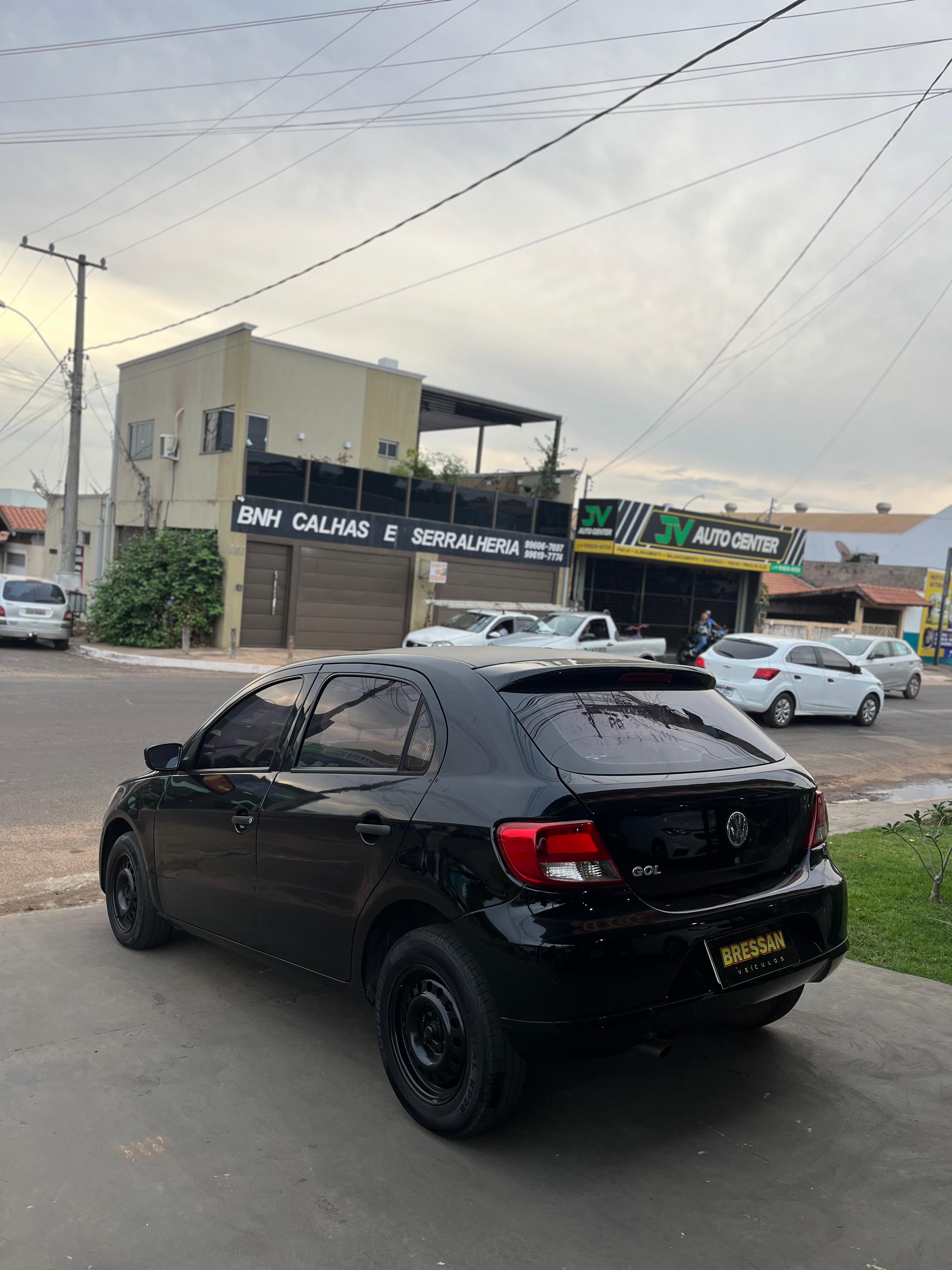 VOLKSWAGEN Gol 1.0 4p. 2011 - miniatura 6