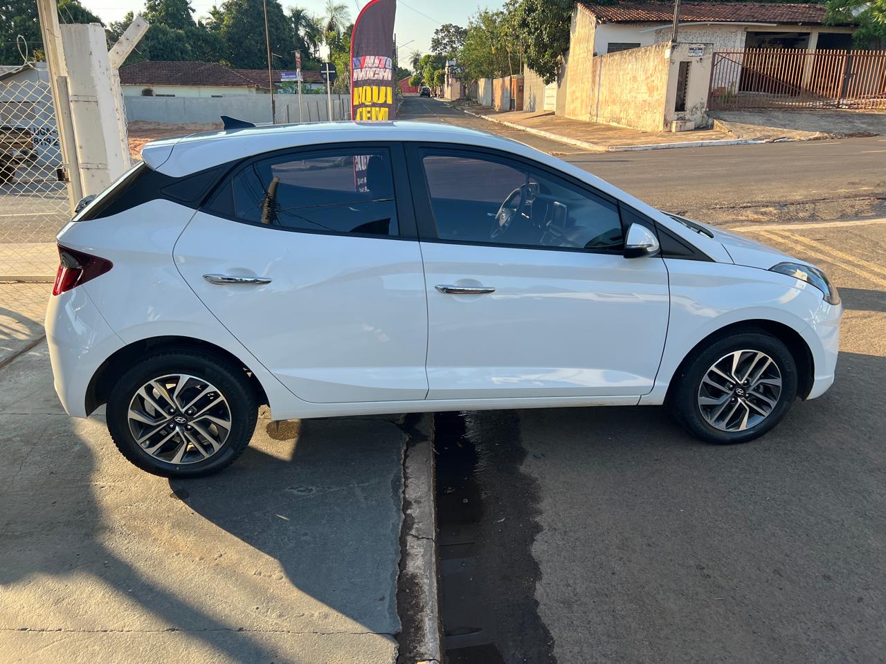 HYUNDAI HB20 Platinum 1.0T 12v 2022 - miniatura 3