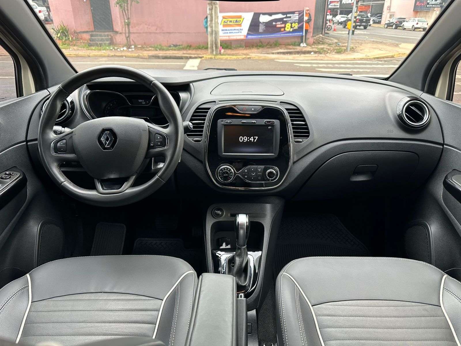 RENAULT Captur Intense 1.6 16v 2020 - miniatura 4