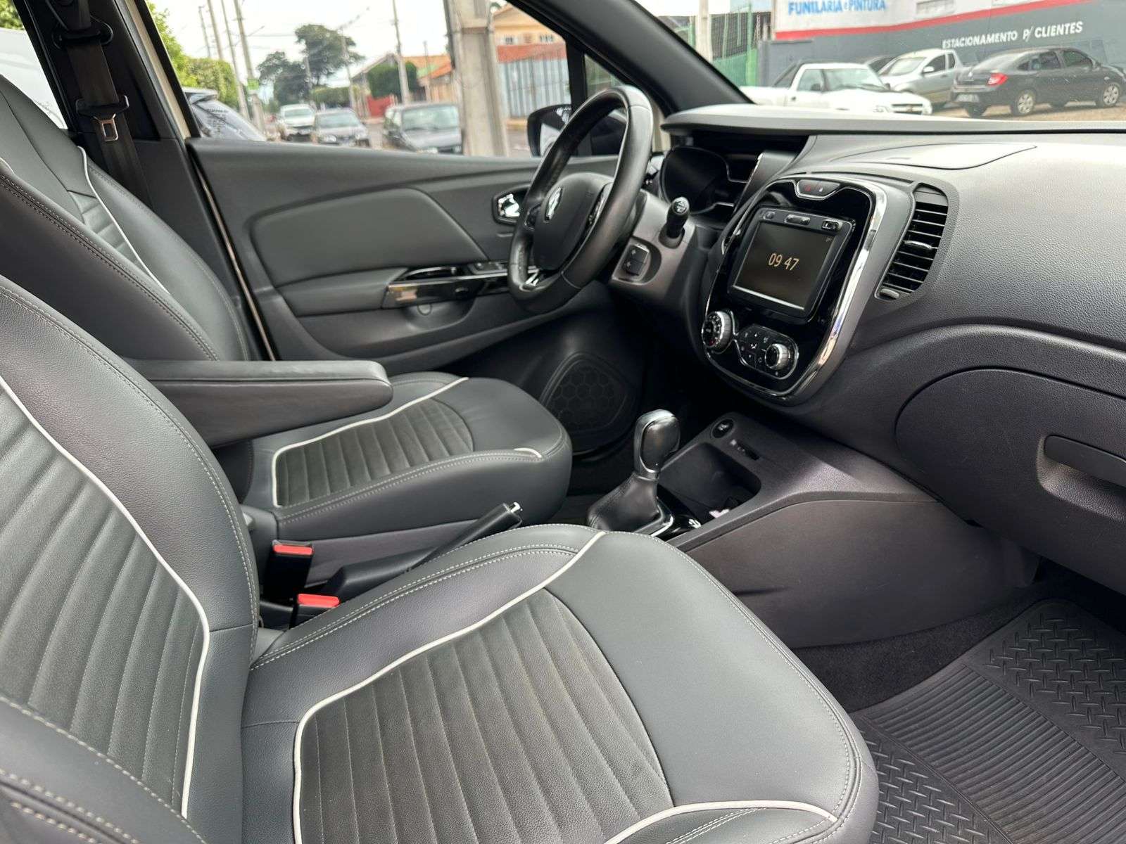 RENAULT Captur Intense 1.6 16v 2020 - miniatura 6