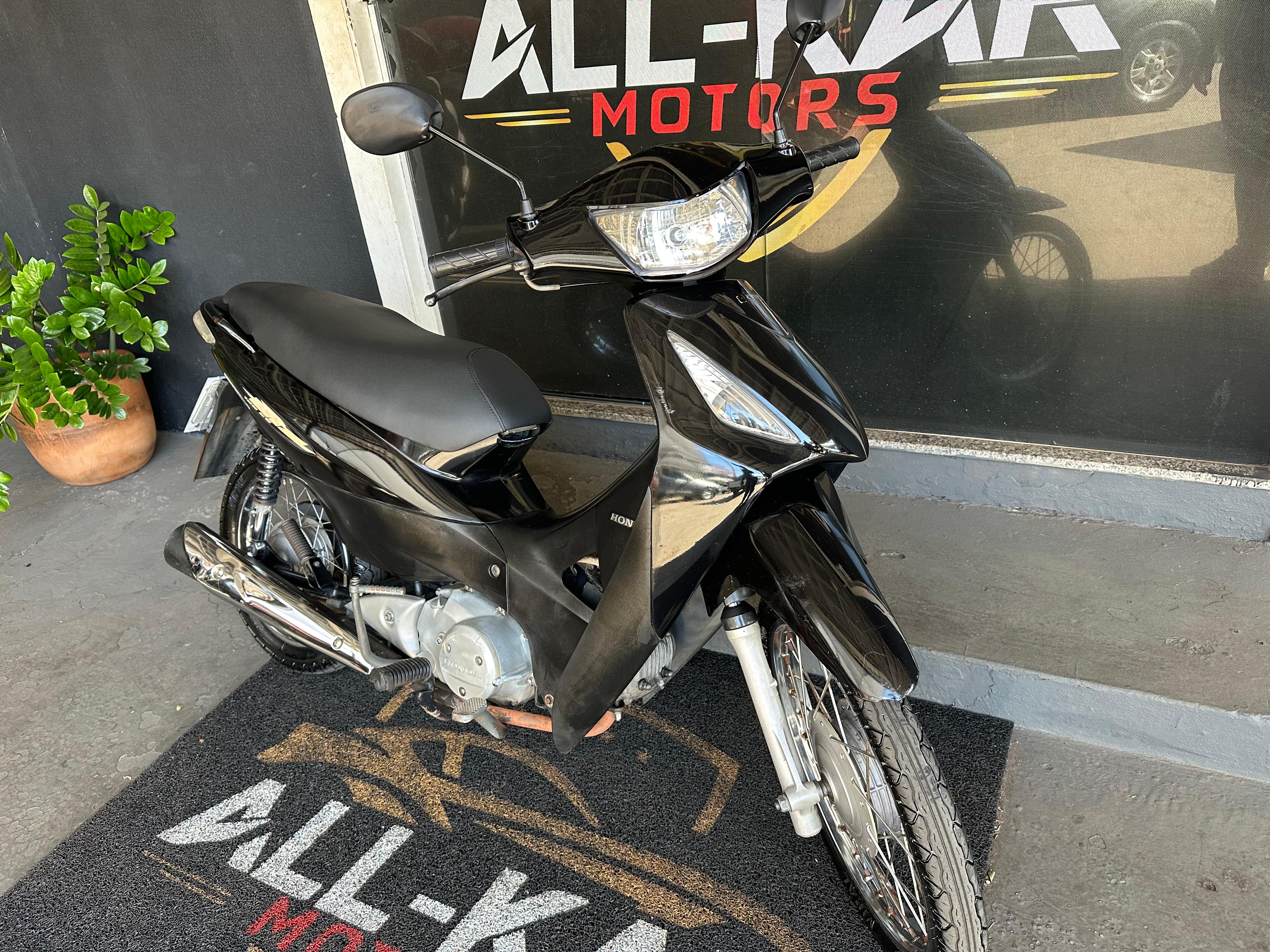 HONDA Biz 125 ES 2010 - miniatura 3