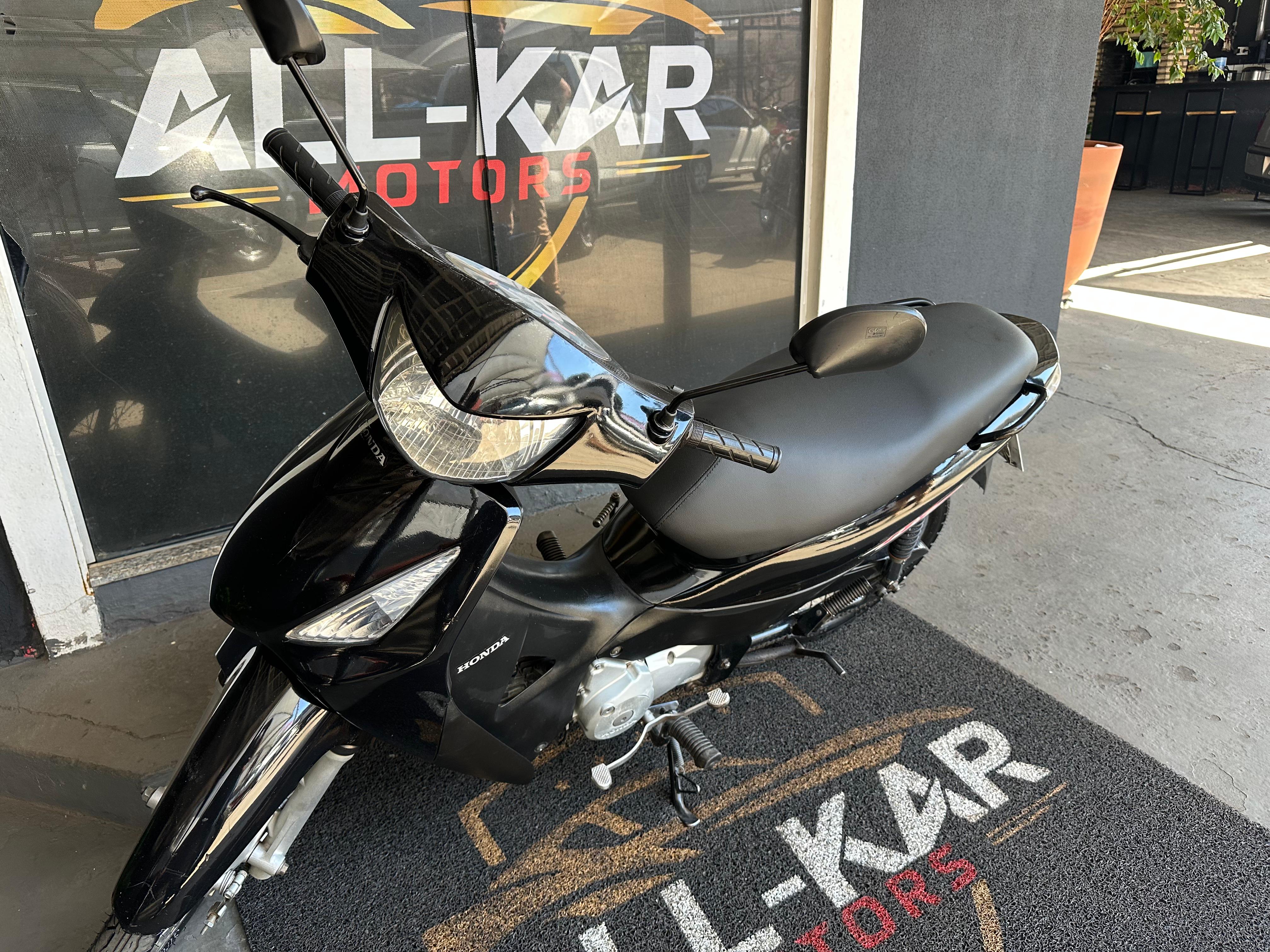 HONDA Biz 125 ES 2010 - miniatura 4