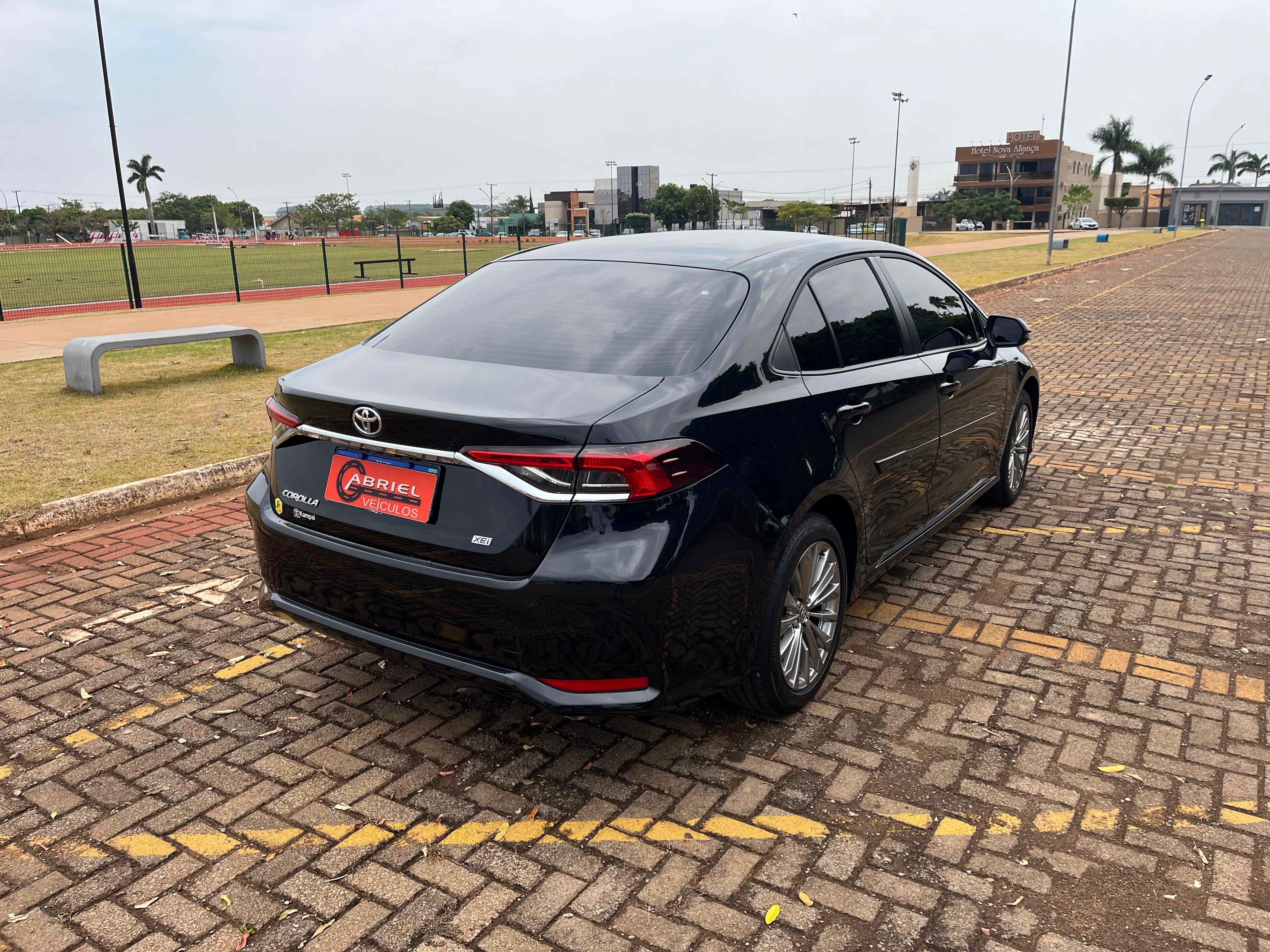 TOYOTA Corolla XEi 2.0 16v 2024