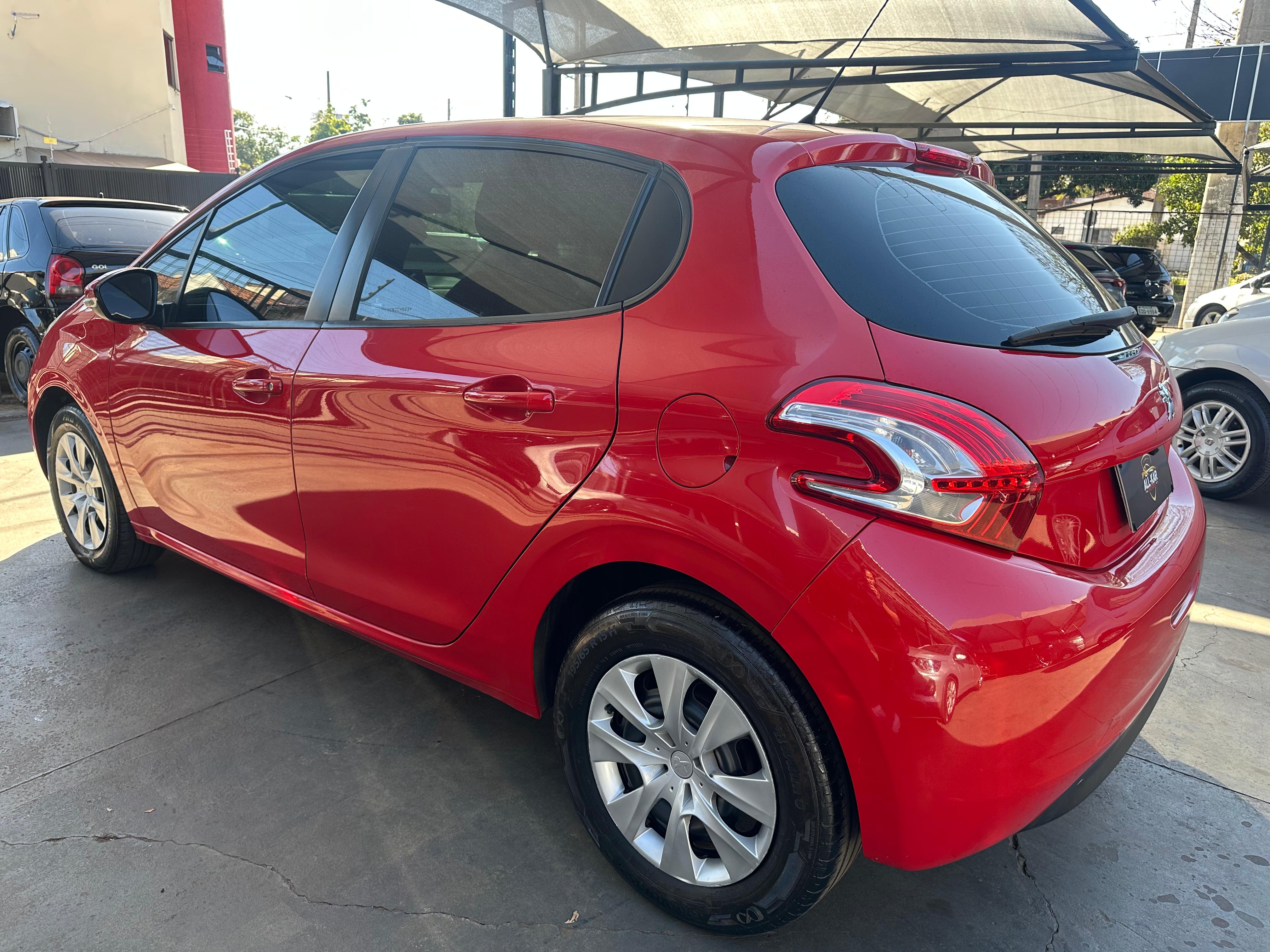 PEUGEOT 208 Active Pack 1.5 2014