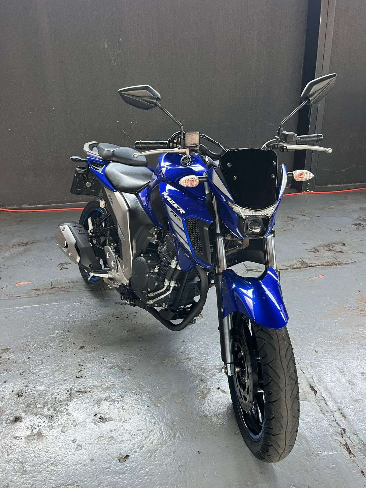 YAMAHA FZ25 250 Fazer 2023 - miniatura 3