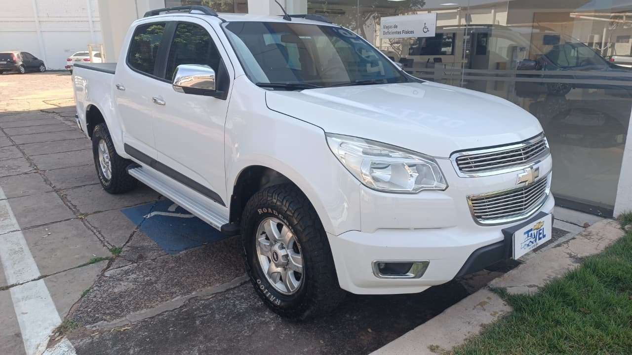 CHEVROLET S10 LT 2.8CTDi 16v 4x4 C.D. 2013