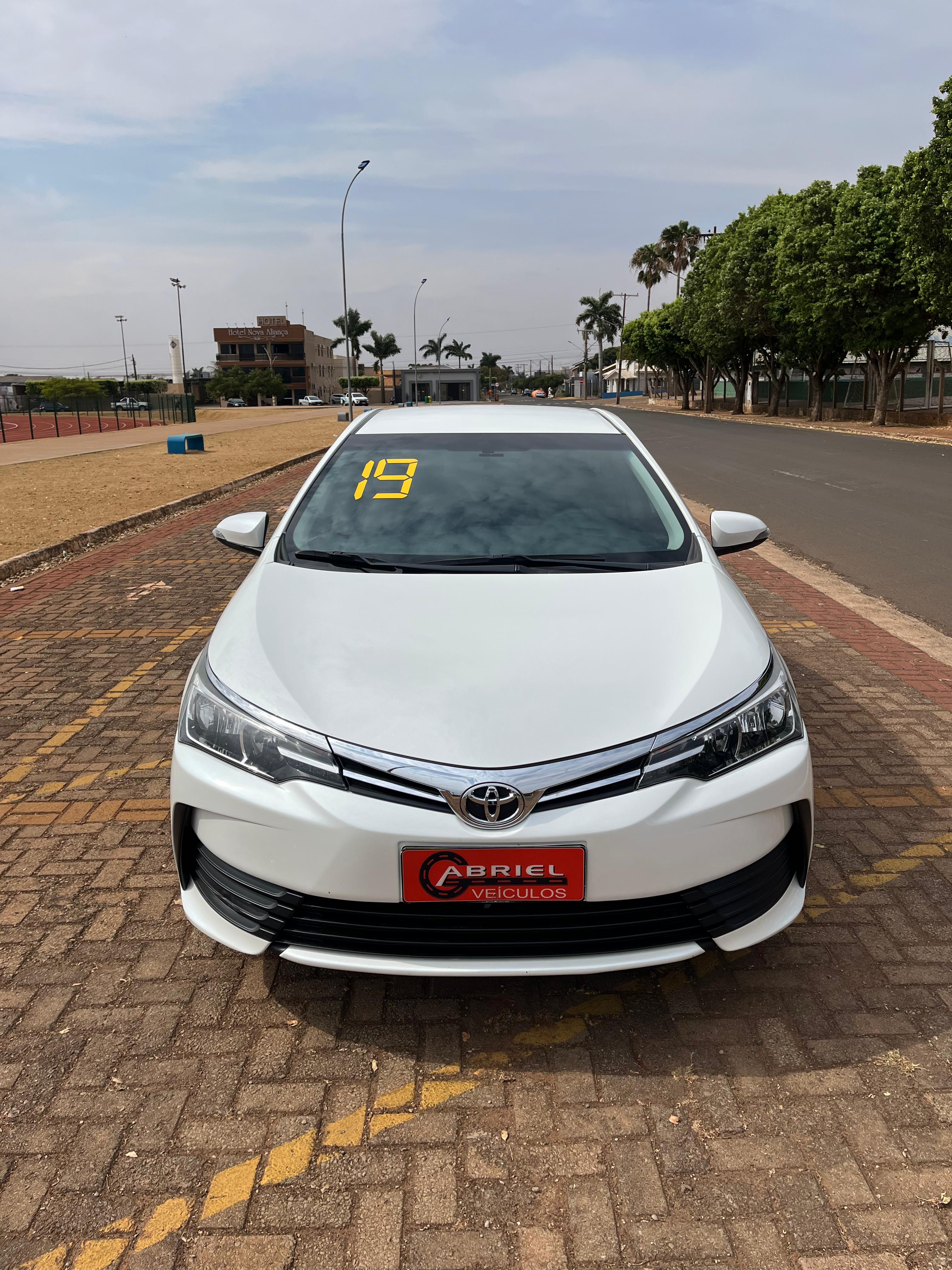 TOYOTA Corolla GLi 1.8 16v 2019 - miniatura 2