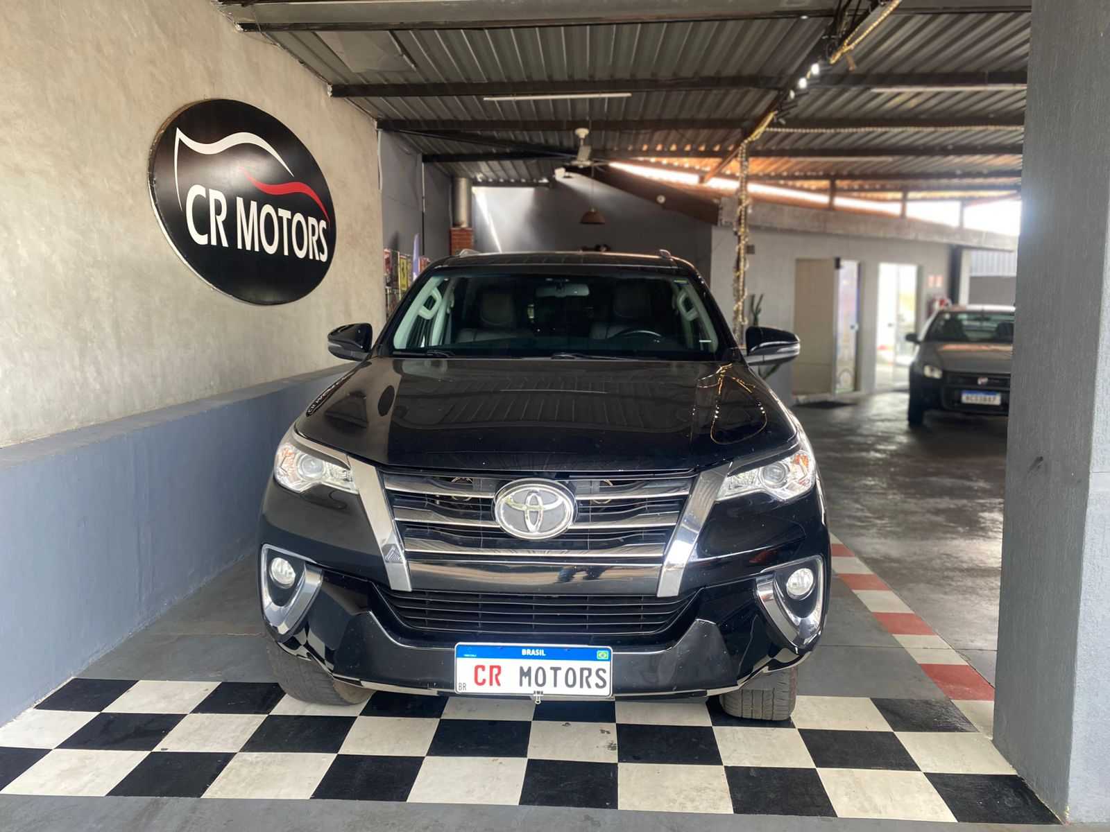TOYOTA Hilux SW4 SRV 2.7 16v 2019 - miniatura 4