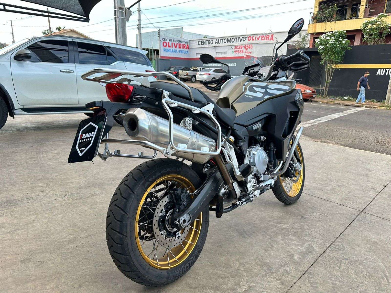 BMW F 850 GS Adventure Premium 2023 - miniatura 3