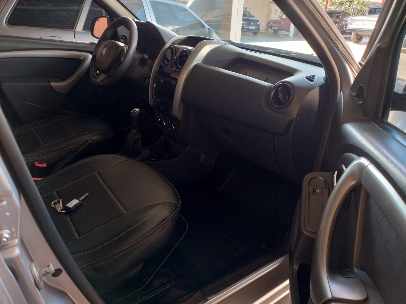 RENAULT Duster Oroch Expression 1.6 16v 2019 - miniatura 2