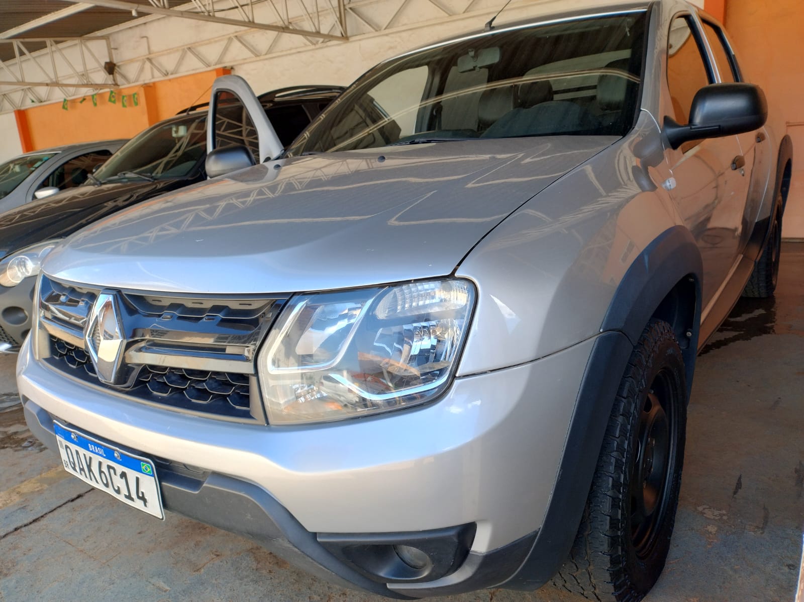 RENAULT Duster Oroch Expression 1.6 16v 2019 - miniatura 9