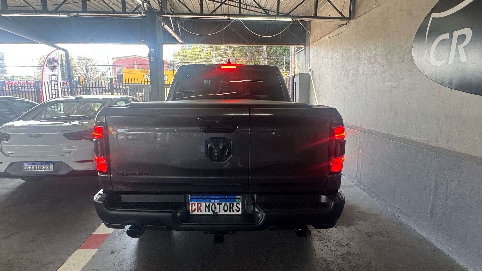 RAM 1500 Rebel 5.7 V8 4X4 C.D. 2024 - miniatura 7