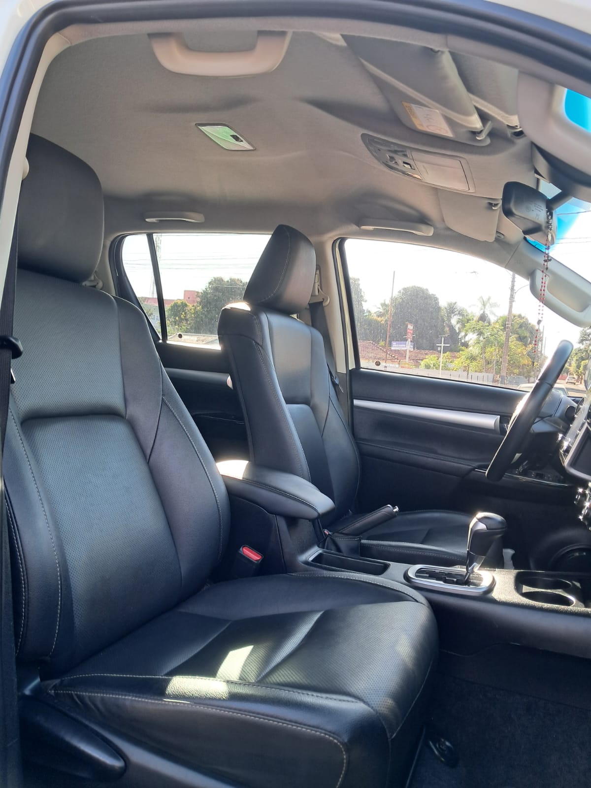 TOYOTA Hilux STD D4-D 2.8TDi 16v 4X4 C.D. 2021 - miniatura 4