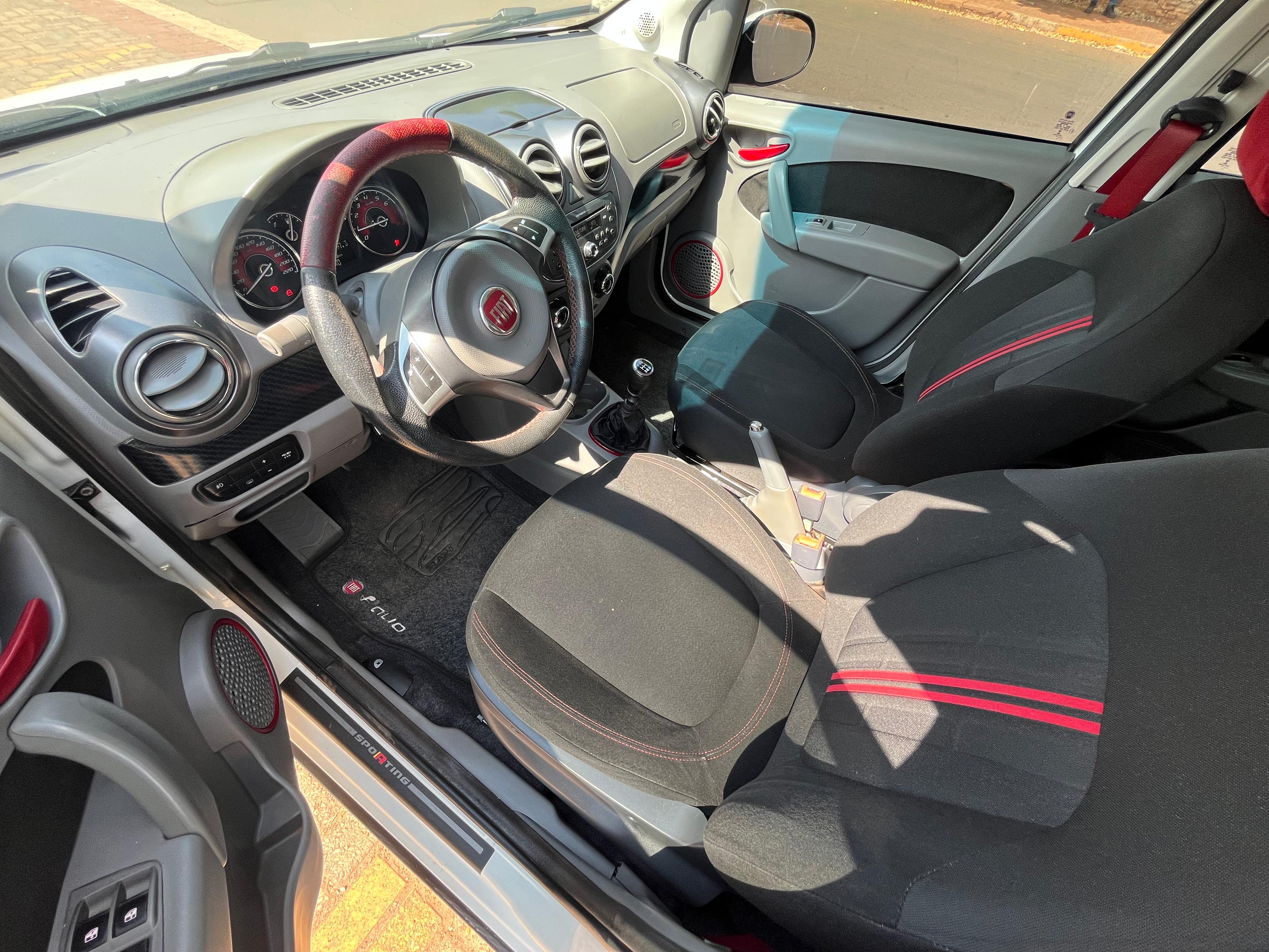 FIAT Palio Sporting 1.6 16v 4p. 2016 - view 4