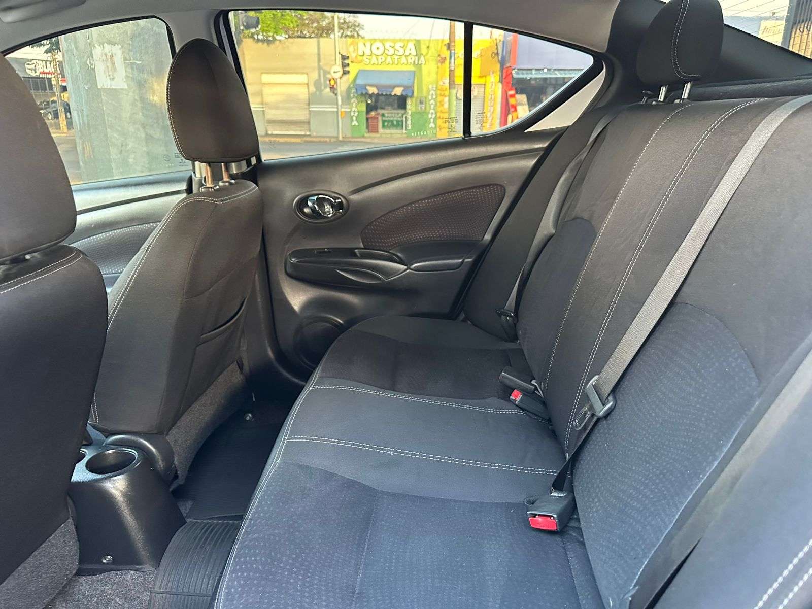 NISSAN Versa SV 1.6 16v 2019