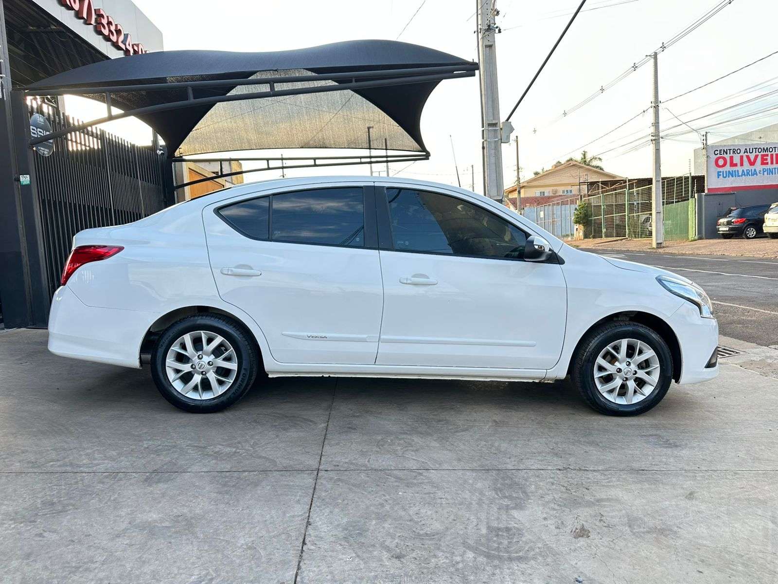 NISSAN Versa SV 1.6 16v 2019 - miniatura 5