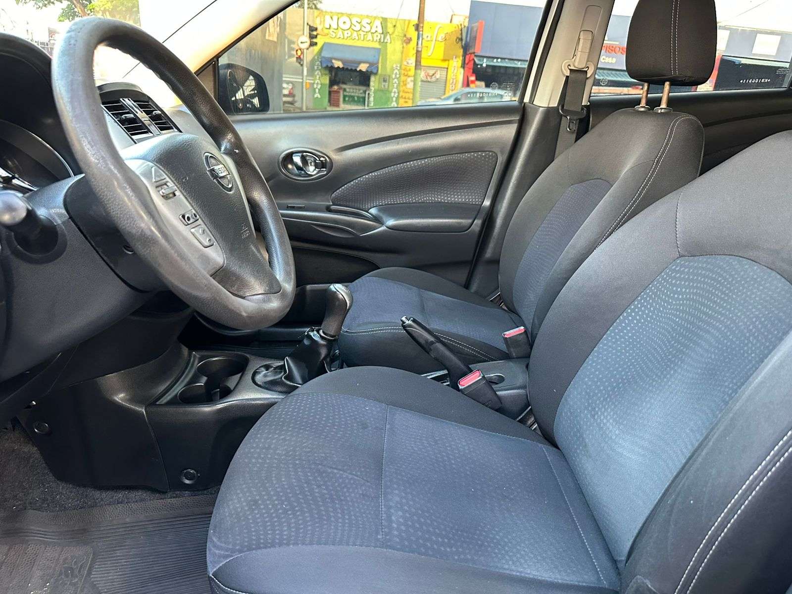 NISSAN Versa SV 1.6 16v 2019 - miniatura 7
