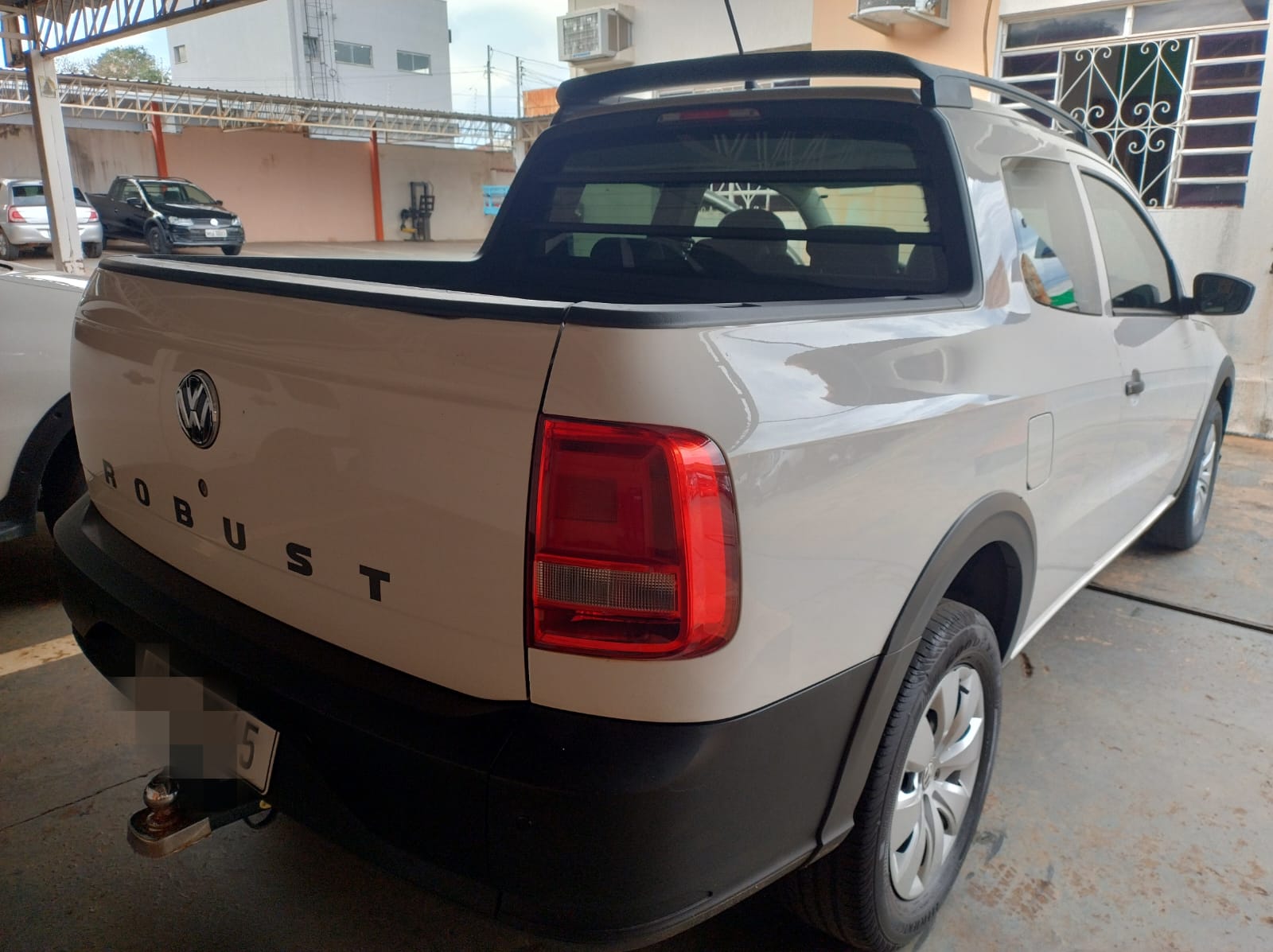 VOLKSWAGEN Saveiro Robust 1.6 C.D. 2018