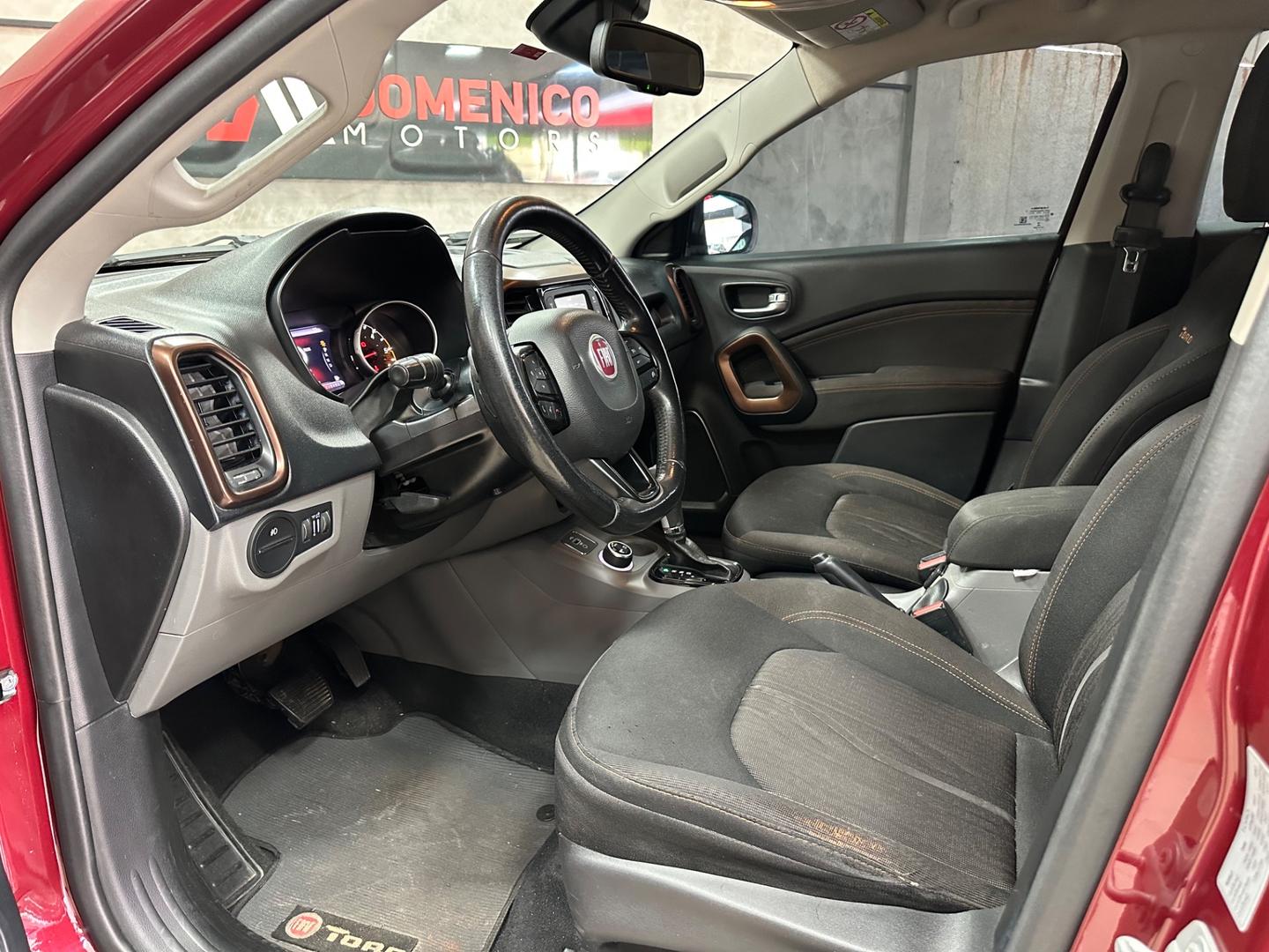 FIAT Toro Volcano 2.0TDi 16v 4x4 2019 - miniatura 4