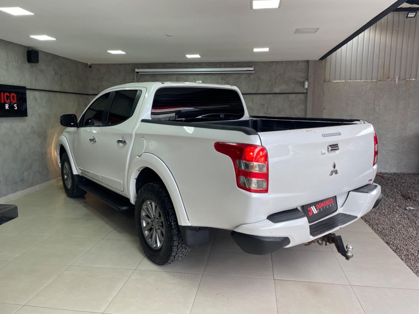 MITSUBISHI L200 Triton Sport HPE-S 2.4TDi 16v 4X4 C.D. 2019 - miniatura 2
