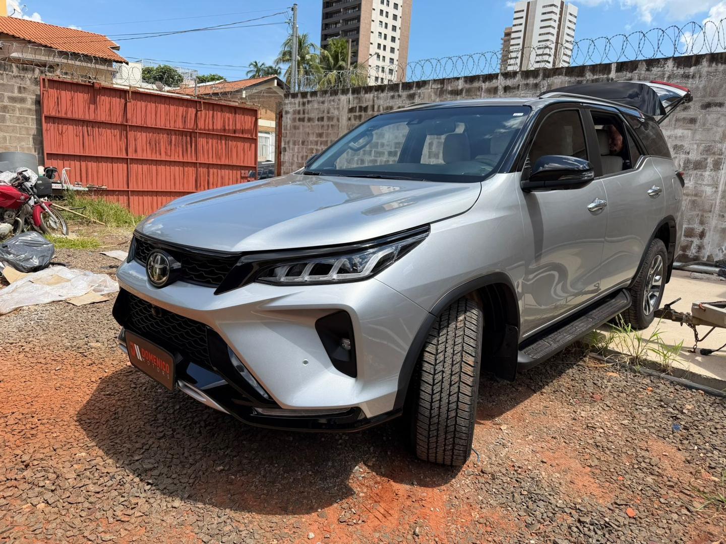 TOYOTA Hilux SW4 Diamond D4-D 2.8TDi 16v 4x4 2023 - miniatura 3