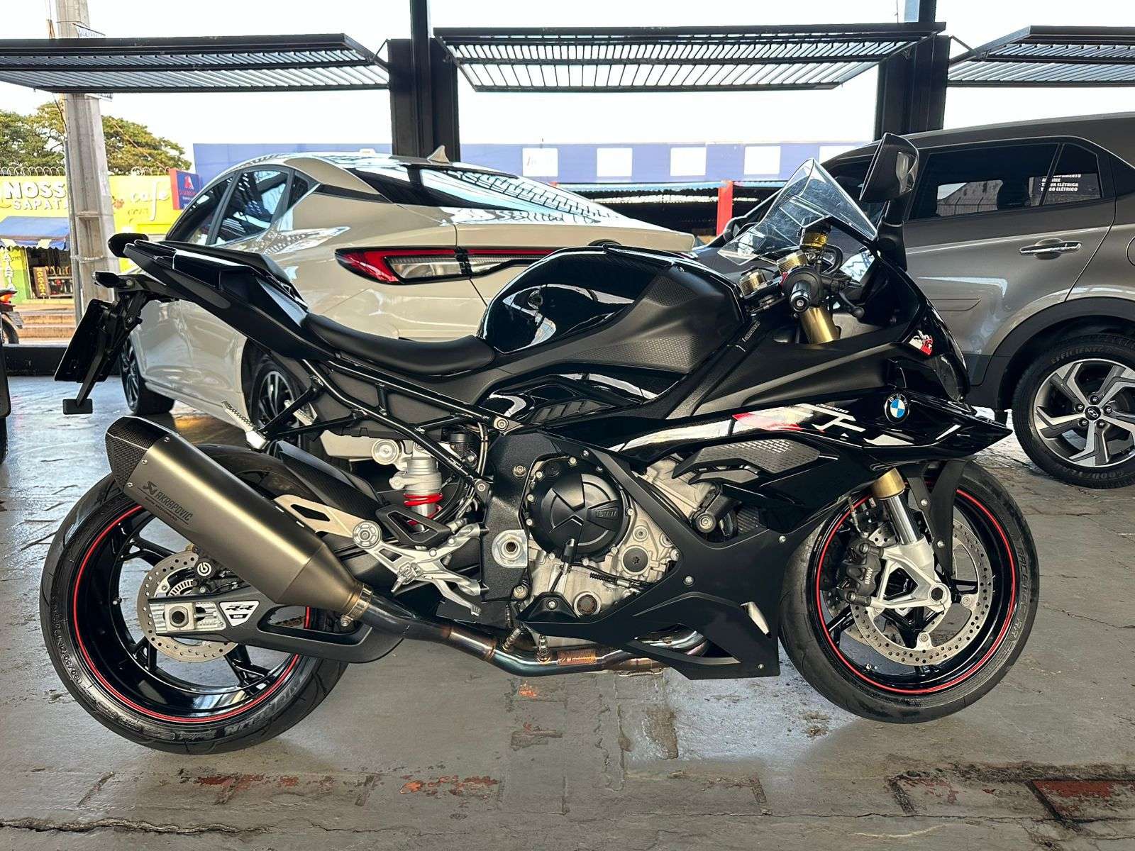 BMW S 1000 RR 2024 - miniatura 4
