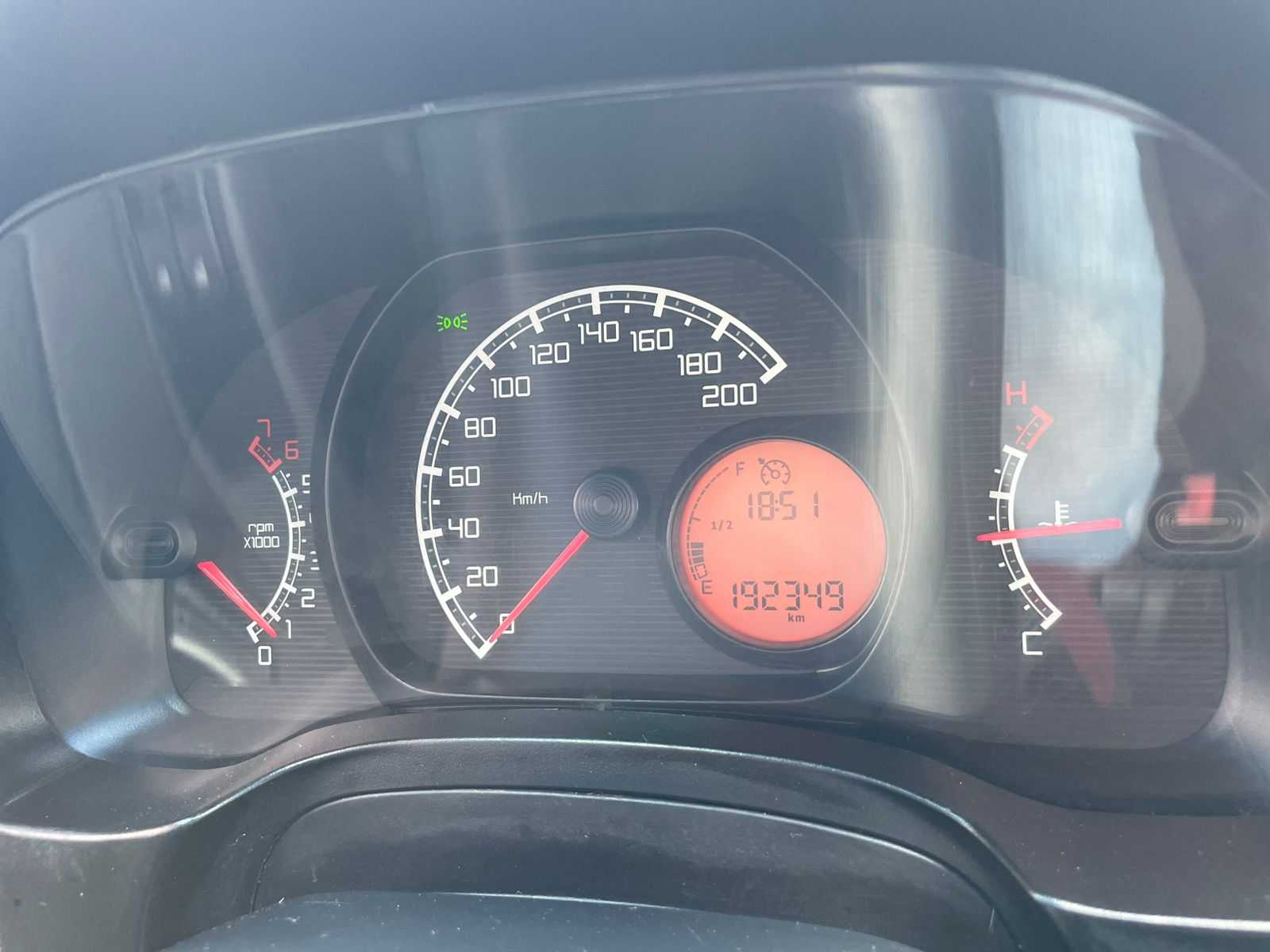 FIAT Strada Working 1.4 C.D. 2015 - miniatura 6